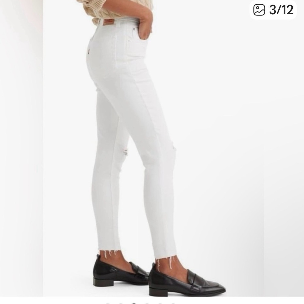 Levi's White Skinny ankle High-Rise Jeans size 28